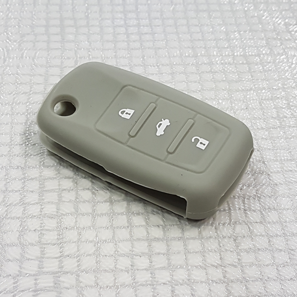 Autonavaimia sekä avainten osia ja kuoria